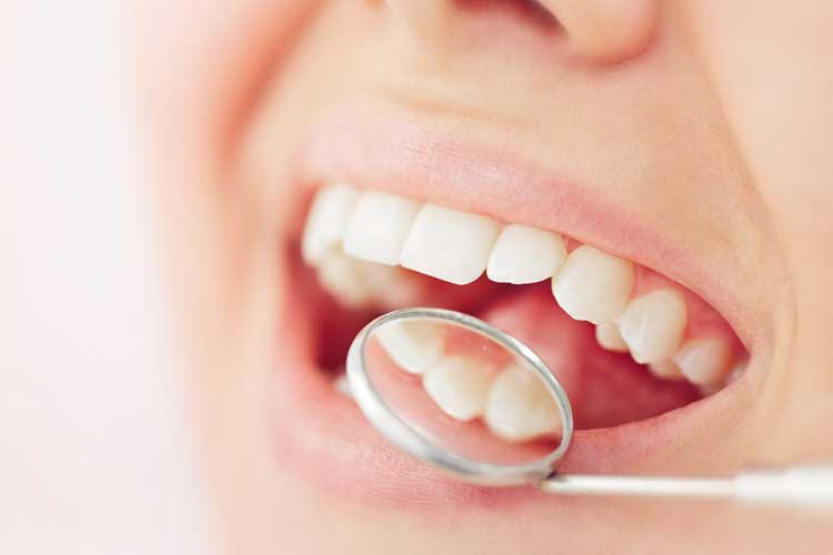 Zahnarztpraxis Nicolette Radünz, Riedstadt - Prophylaxe für Erwachsene, Prophylaxe für Kinder, Hilfe gegen Mundgeruch